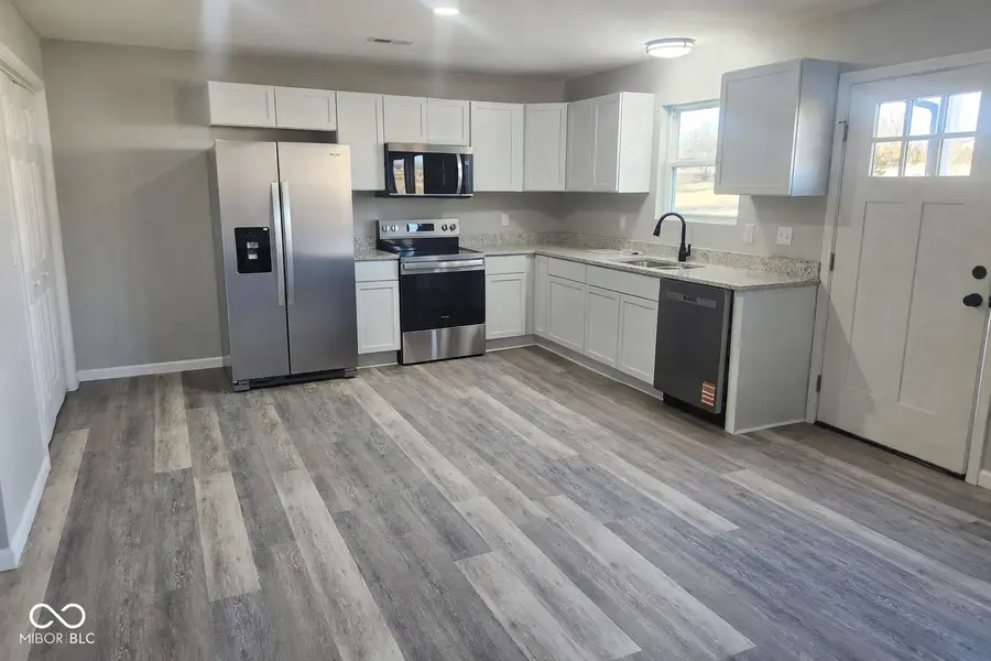 3692 Kensington Square, North Vernon, IN 47265 - #2