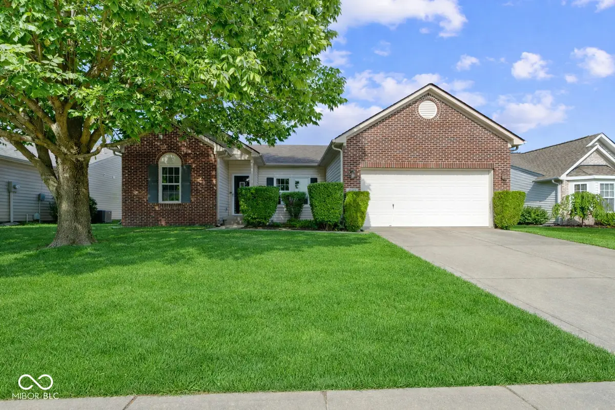 8778 N Deer Crossing Boulevard, McCordsville, IN 46055 - #1