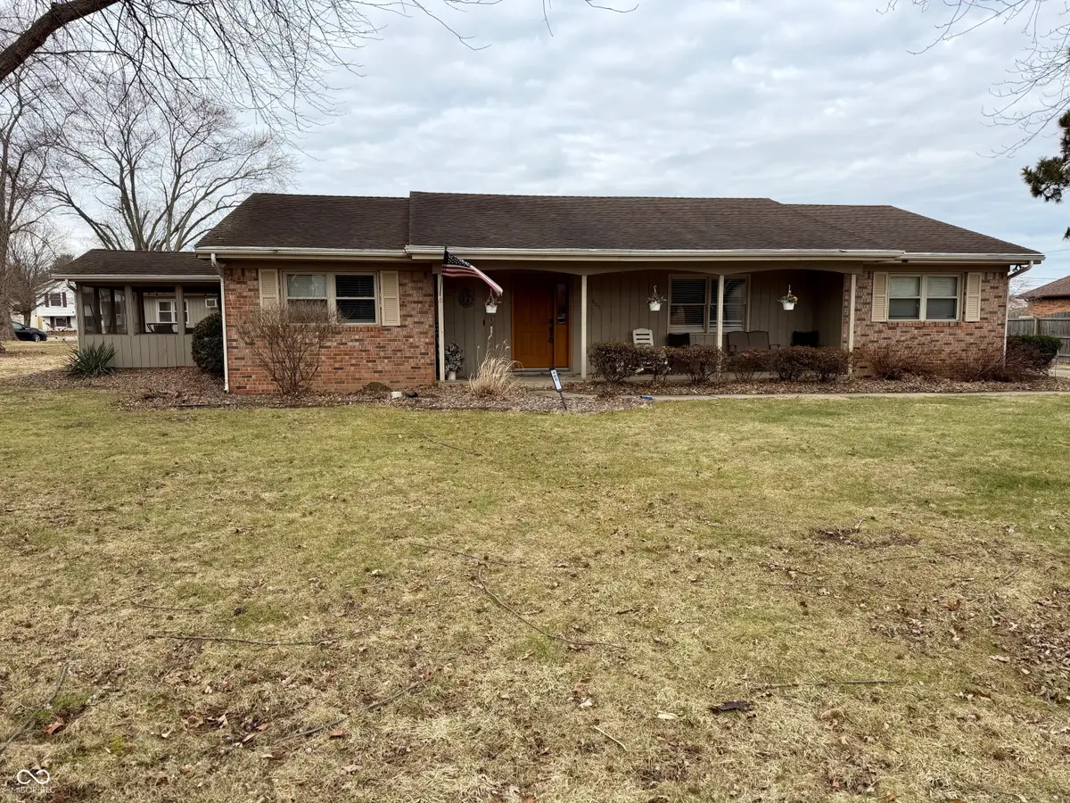 405 Greenacres Drive, Crawfordsville, IN 47933 - #1