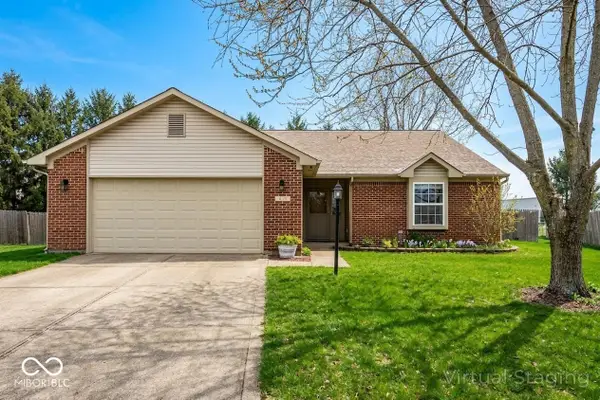 450 E Pine Ridge Drive, Westfield, IN 46074