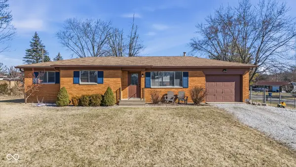 139 Hopkins Road, Cumberland, IN 46229