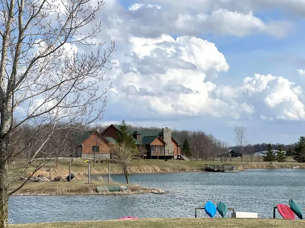 5236 E 200 S, Whitestown, IN 46075