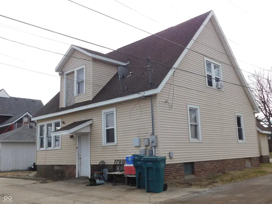 104 W College Street, Crawfordsville, IN 47933 - #3