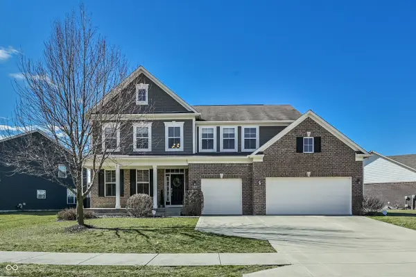 14479 Brook Meadow Drive, McCordsville, IN 46055