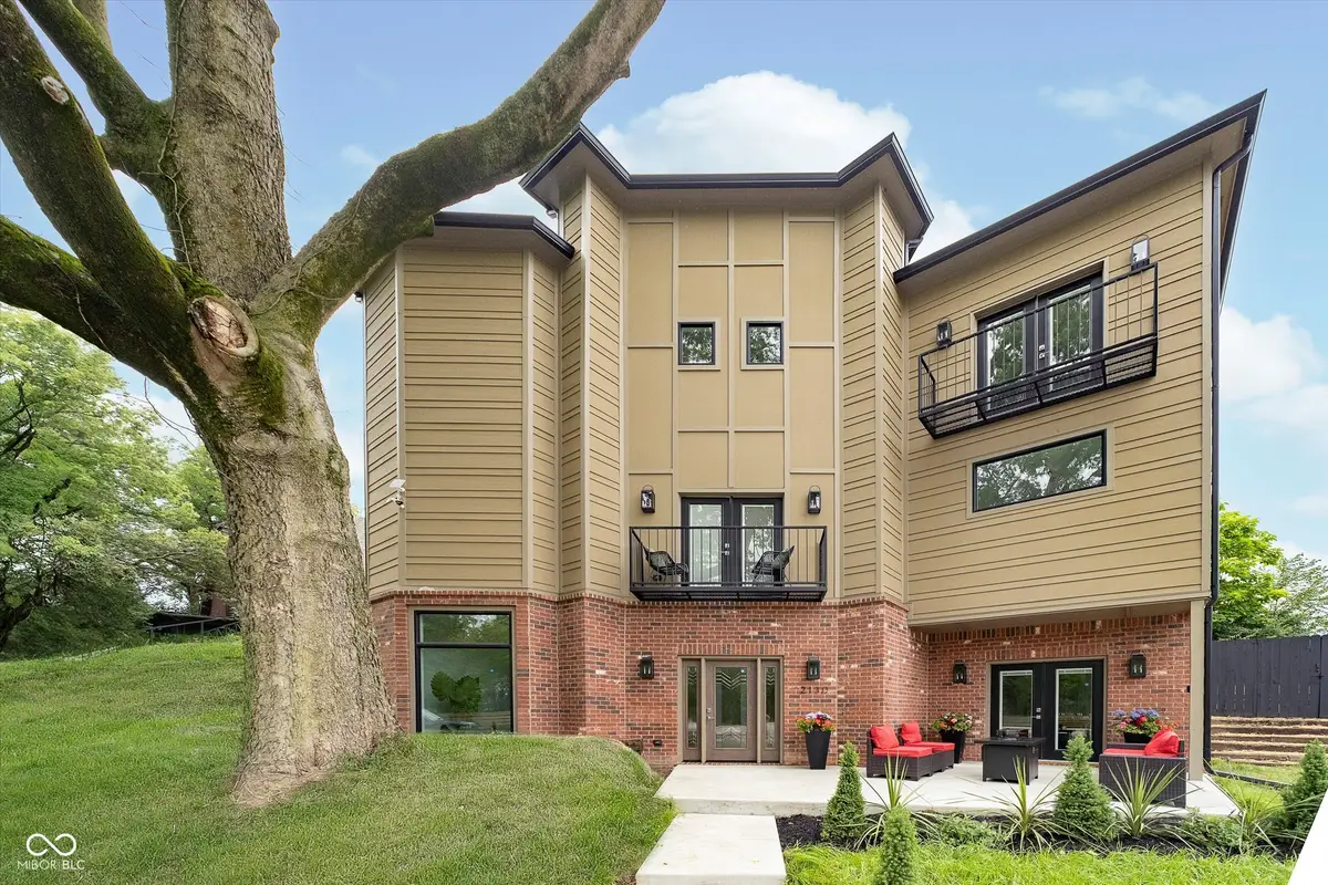 2130 Brookside Parkway North Drive, Indianapolis, IN 46201 - #1