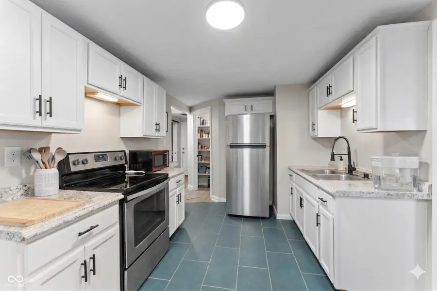 4361 Kingsley Drive, Indianapolis, IN 46205 - #3