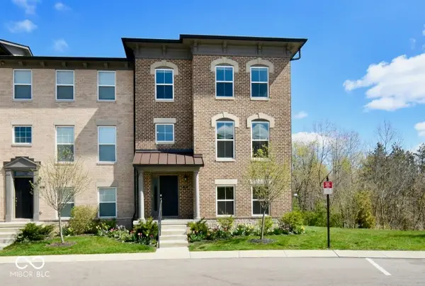 348 Brunswick Way, Zionsville, IN 46077