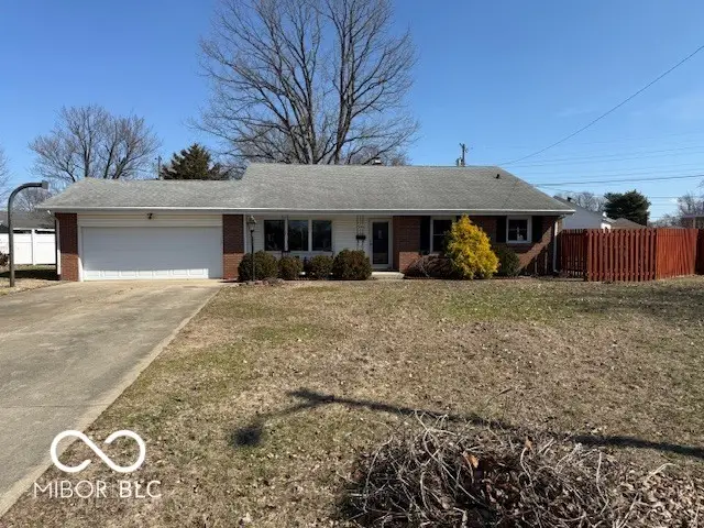 2940 19th Street, Columbus, IN 47201 - #1