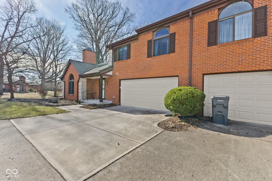 9271 Golden Leaf Way, Indianapolis, IN 46260 - #3