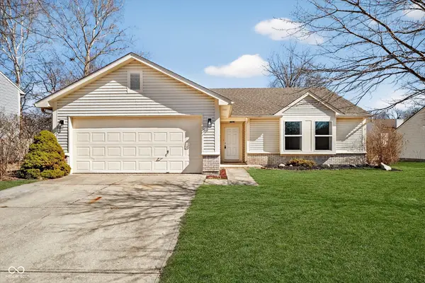 613 Woodfield Circle, Avon, IN 46123