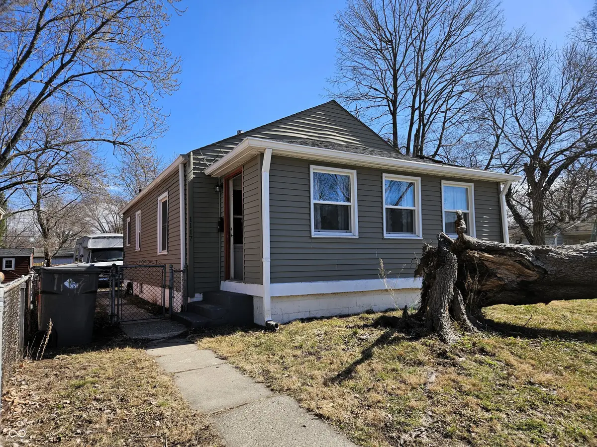 1117 N Berwick Avenue, Indianapolis, IN 46222 - #1