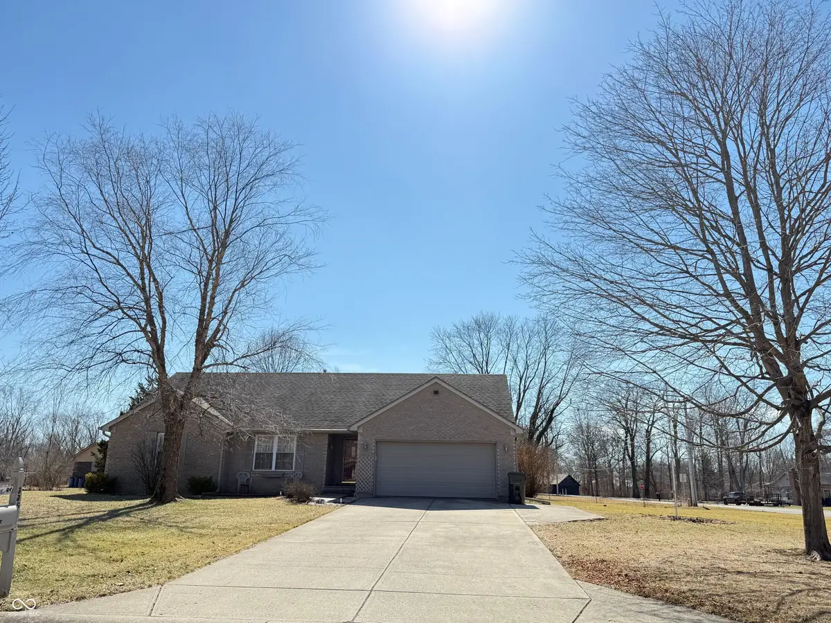 3361 W Hidden Lake Court, Greenfield, IN 46140 - #1