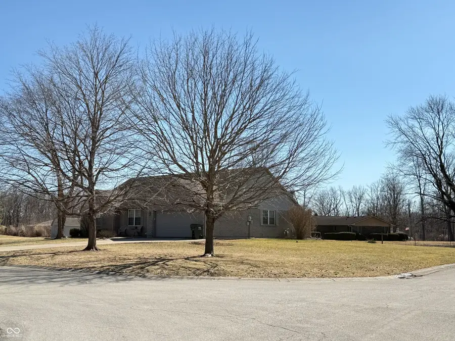 3361 W Hidden Lake Court, Greenfield, IN 46140 - #2