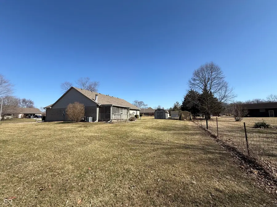 3361 W Hidden Lake Court, Greenfield, IN 46140 - #3