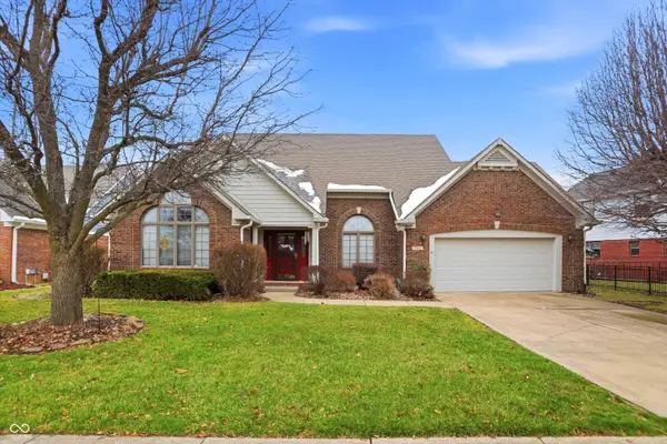 3322 Buckmoor Parkway, Greenwood, IN 46143