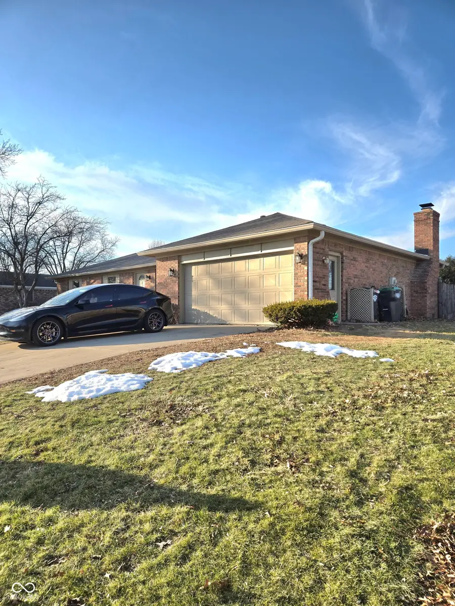 810 Padre Lane, Greenwood, IN 46143 - #3