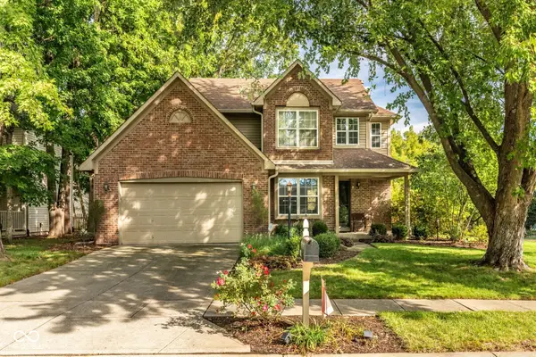 6522 Duck Pond Drive, Fishers, IN 46038