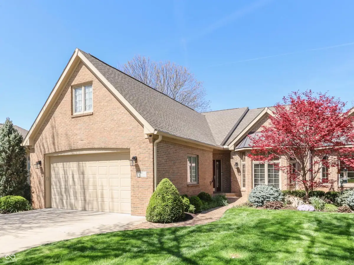 1752 Pathway Drive N, Greenwood, IN 46143 - #1