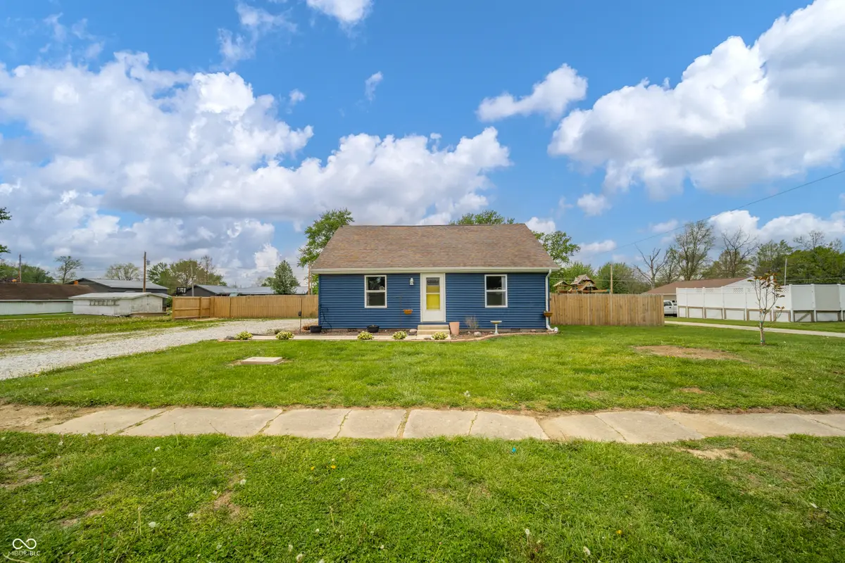 602 S Penn Street, Fairmount, IN 46928 - #1