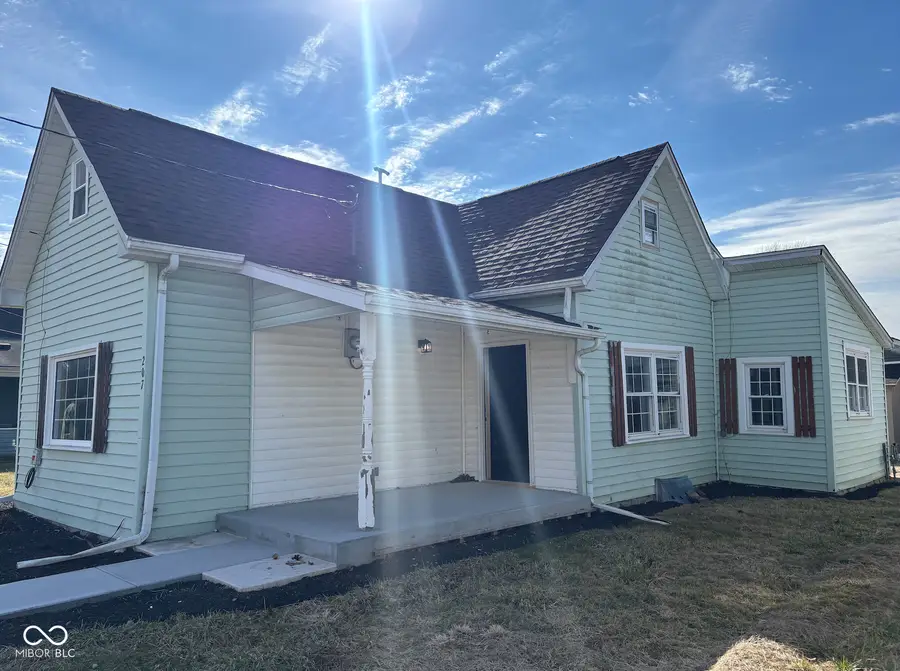 207 S Jackson Street, Frankton, IN 46044 - #2