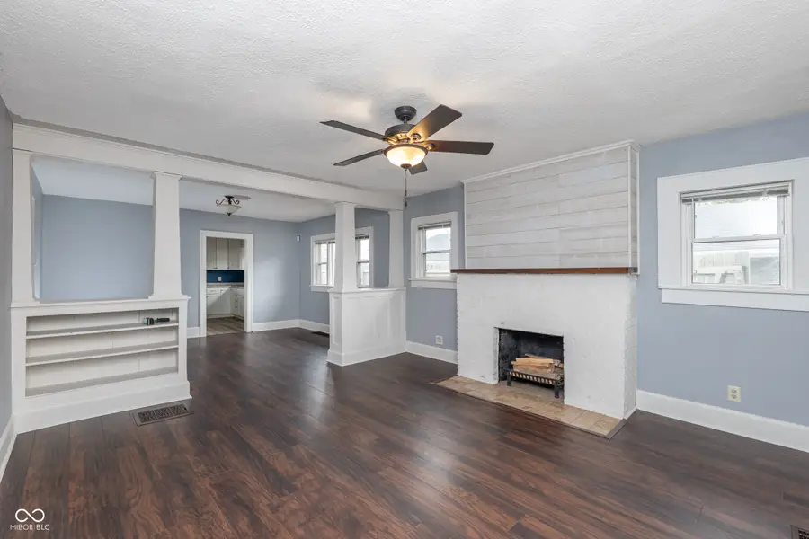 208 N Meeks Avenue, Muncie, IN 47303 - #3