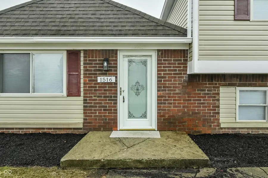 1516 Wellington Avenue, Indianapolis, IN 46219 - #3