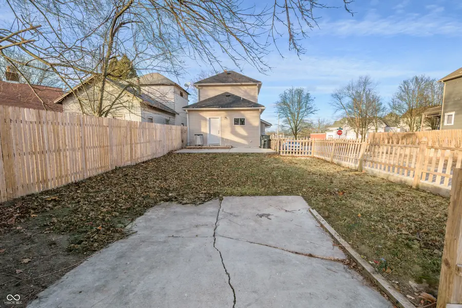 1301 W Powers Street, Muncie, IN 47305 - #3