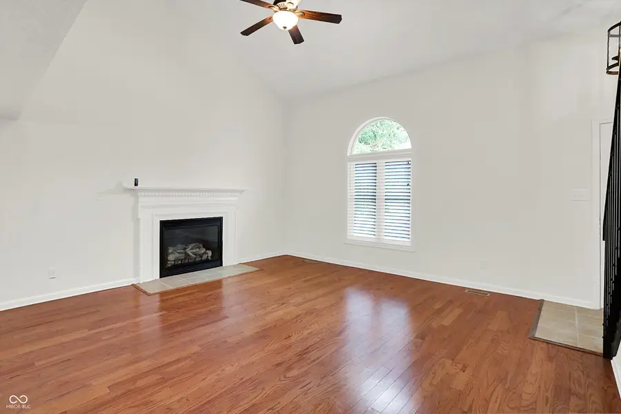 354 Dominion Drive, Zionsville, IN 46077 - #3