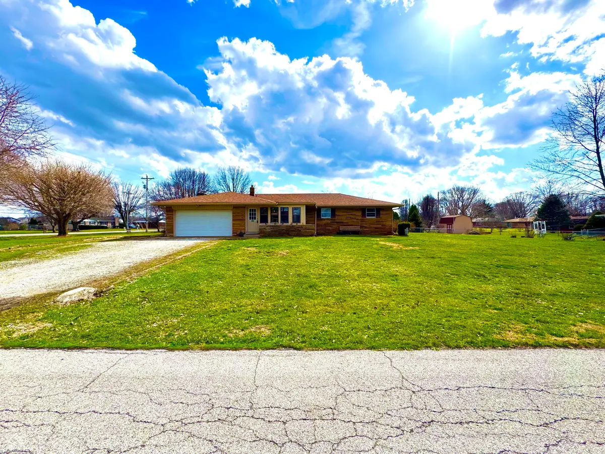 6035 Bluff Acres Drive, Greenwood, IN 46143 - #1