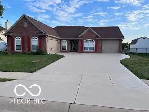 8535 Robin Run Way, Avon, IN 46123 - #3