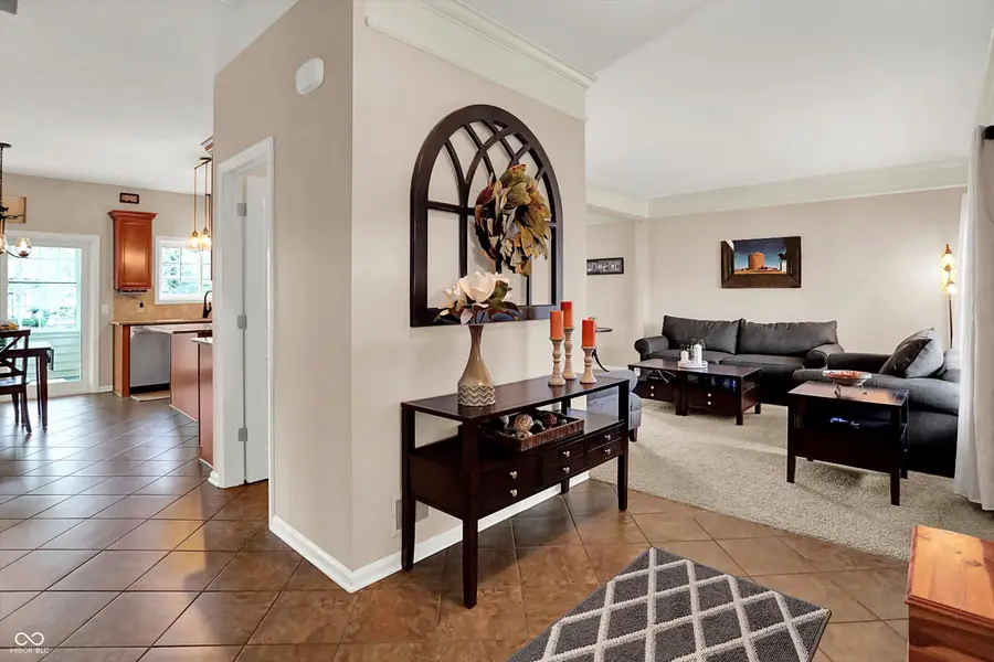 11008 Stratford Way, Fishers, IN 46038 - #3