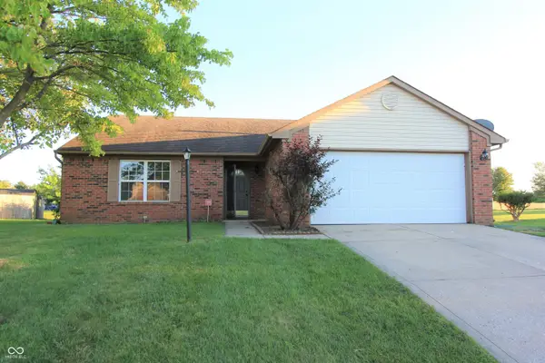 12221 Tallowtree Court, Indianapolis, IN 46236