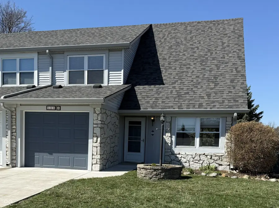 526 Paradise Way # B, Greenwood, IN 46143 - #2