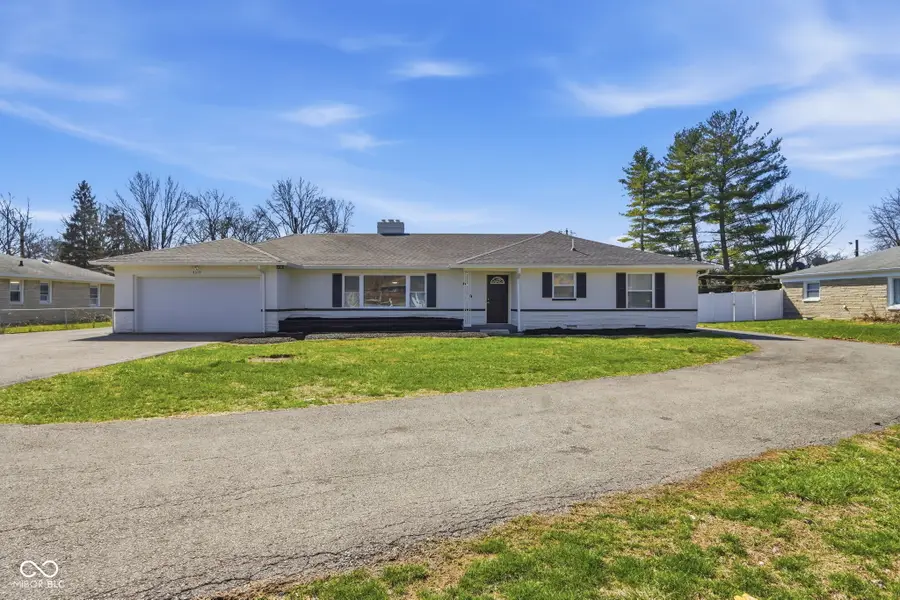 4315 E 42nd Street E, Indianapolis, IN 46226 - #2