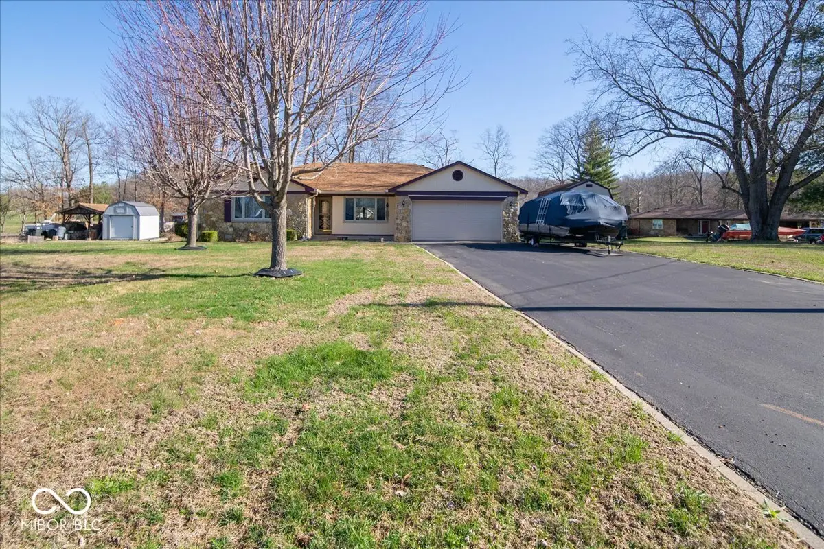 1647 S Plateau Circle, Martinsville, IN 46151 - #1