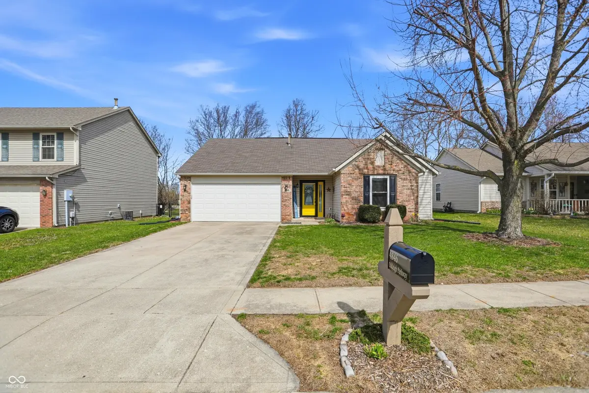 4846 Oakleigh Parkway, Greenwood, IN 46143 - #1