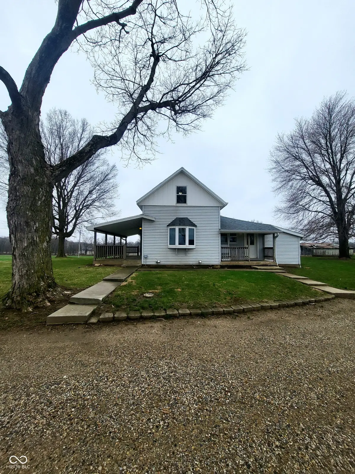 2554 S Barker Road, Veedersburg, IN 47987 - #1