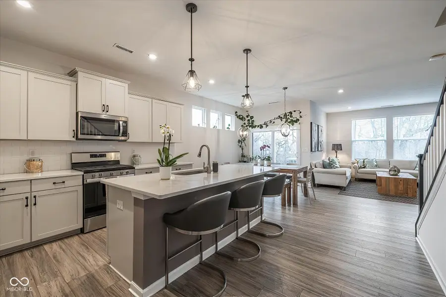 825 Stone Trace Court, Avon, IN 46123 - #3