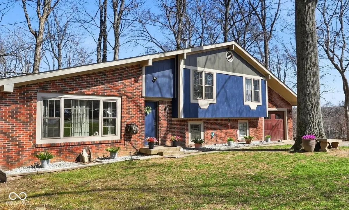 3948 E Edgewood Circle, Martinsville, IN 46151 - #1