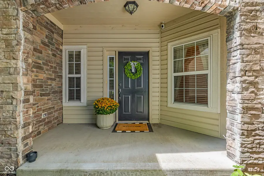 5000 Willow Road, Zionsville, IN 46077 - #2