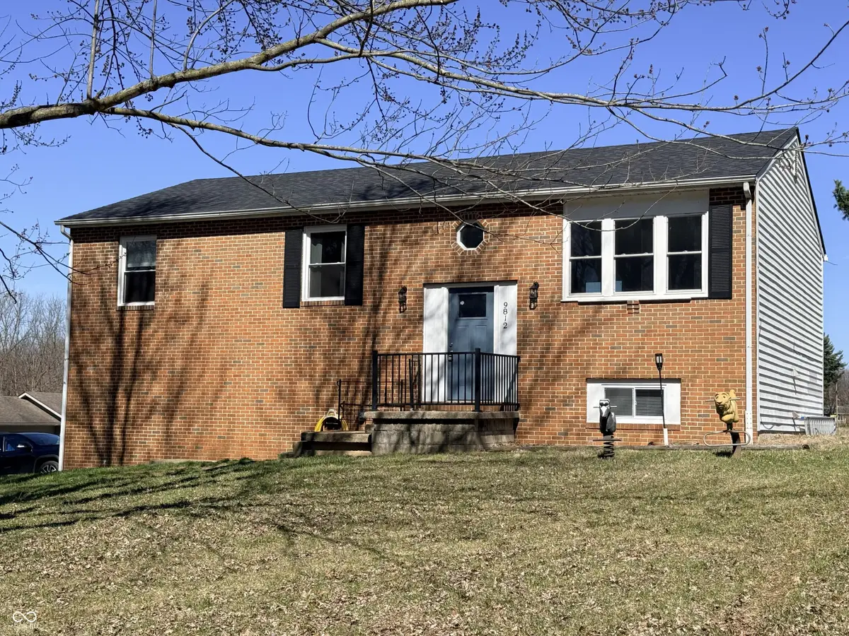 9812 W 900 N, Elwood, IN 46036 - #1