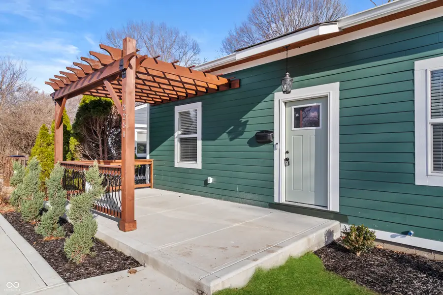 3251 Sutherland Avenue, Indianapolis, IN 46205 - #3