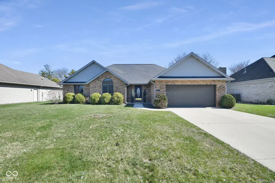 700 S Buckingham Road, Yorktown, IN 47396 - #2