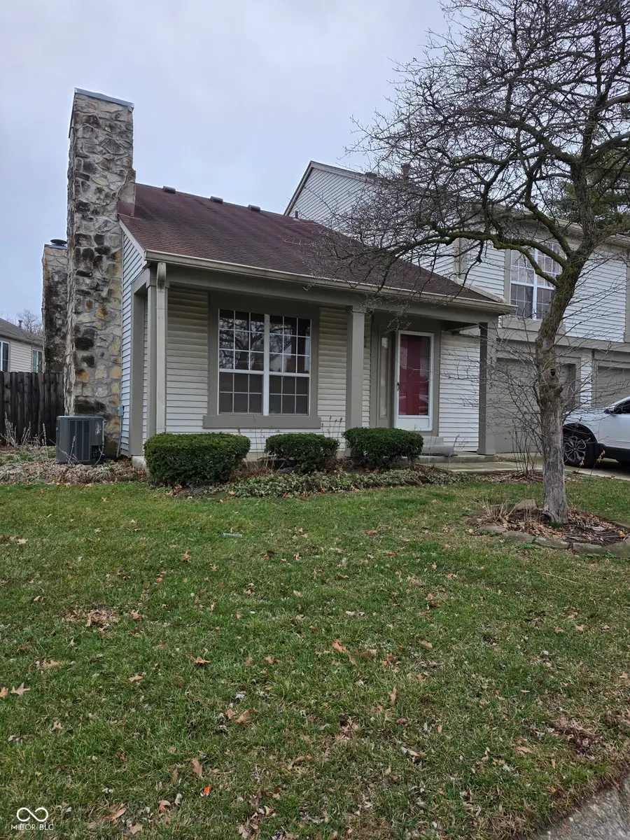 7913 Hunters Path, Indianapolis, IN 46214 - #2