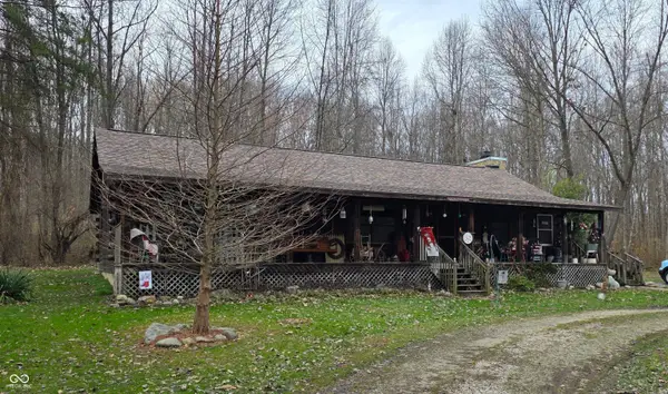 964 W Rabbit Run W, Martinsville, IN 46151