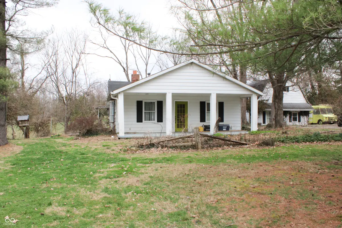 3320 E Private Road 140 N, North Vernon, IN 47265 - #1