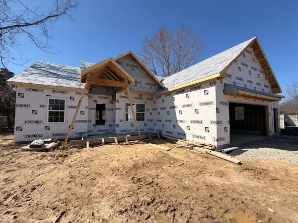 424 Mill Springs, Fillmore, IN 46128