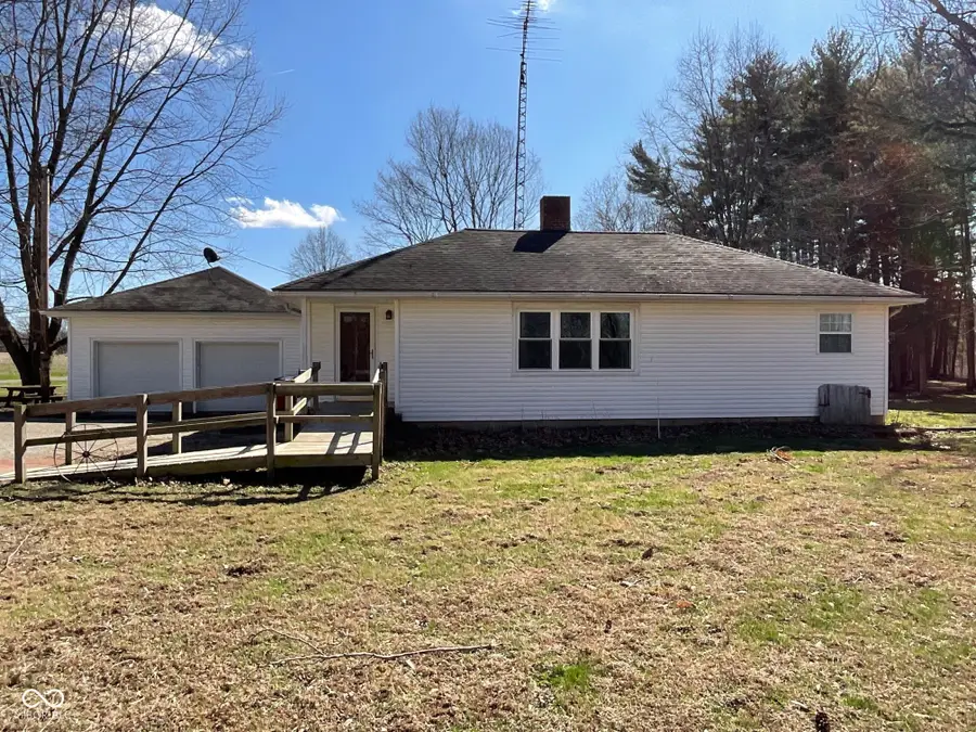 11812 S State Road 47, Waveland, IN 47989 - #2