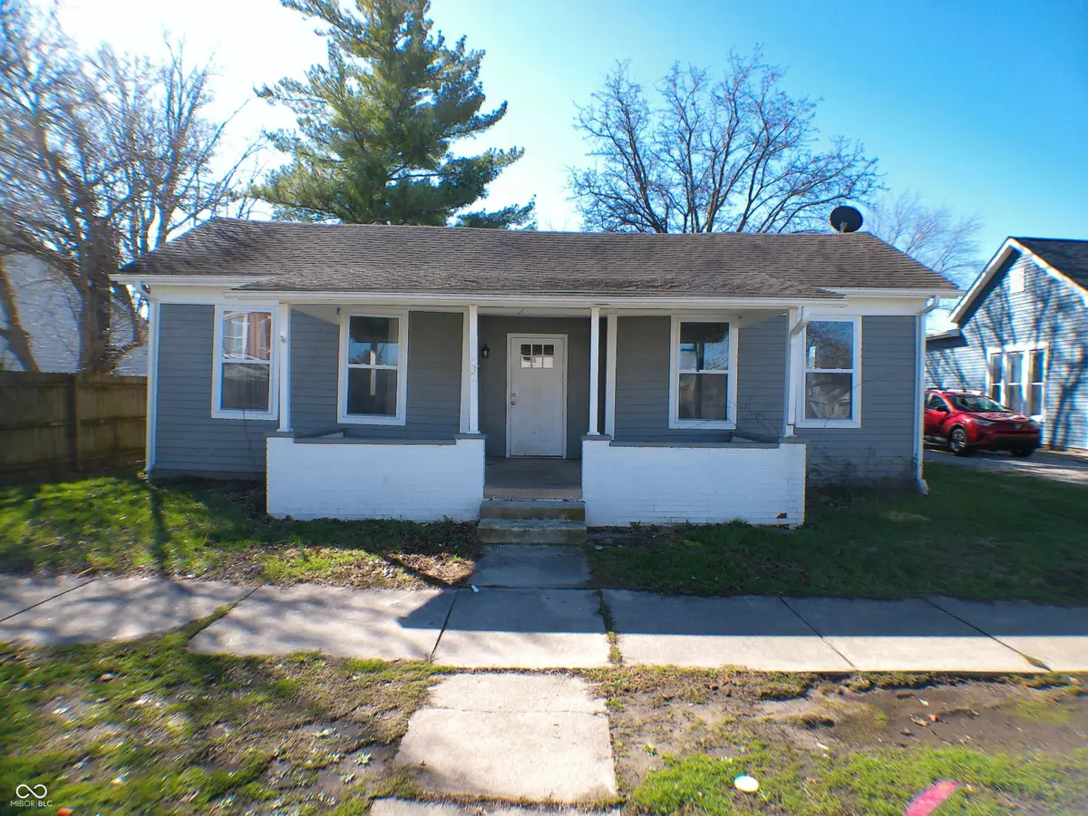 531 Jackson Street, Hope, IN 47246 - #1