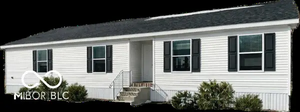 377 Locustwood Drive, North Vernon, IN 47265